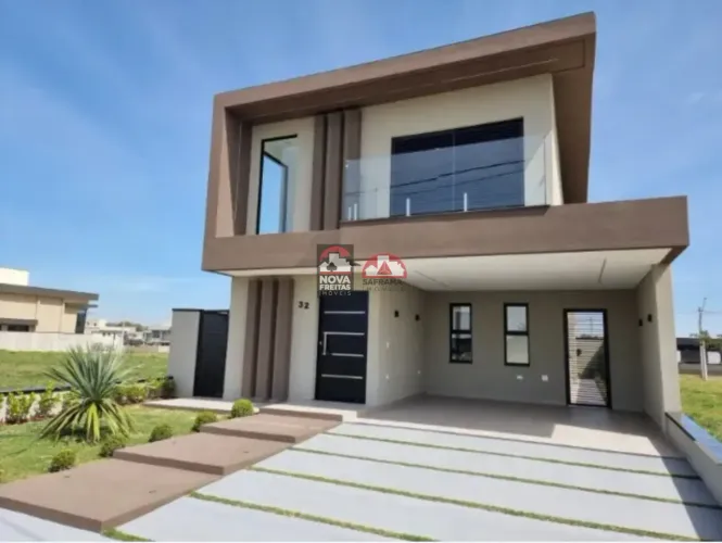 Casa à Venda no Condomínio Vereda dos Campos em SJC