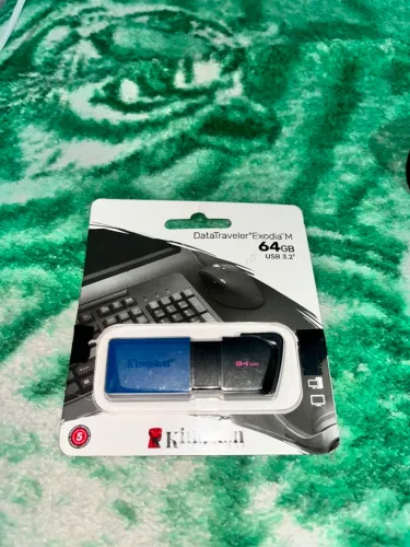Pen drive Kingston 64GB