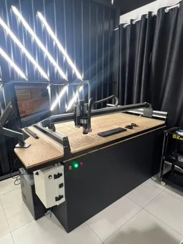 Router CNC Área Útil 1400x1000 - Ideal para MDF, ACM e Acrílico