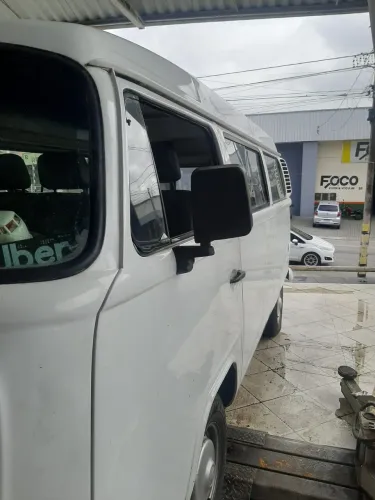 Volkswagen Kombi Standard 1.4 MI Total Flex 8V 2010