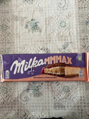 Barra de Chocolate Milka Strawberry Cheesecake