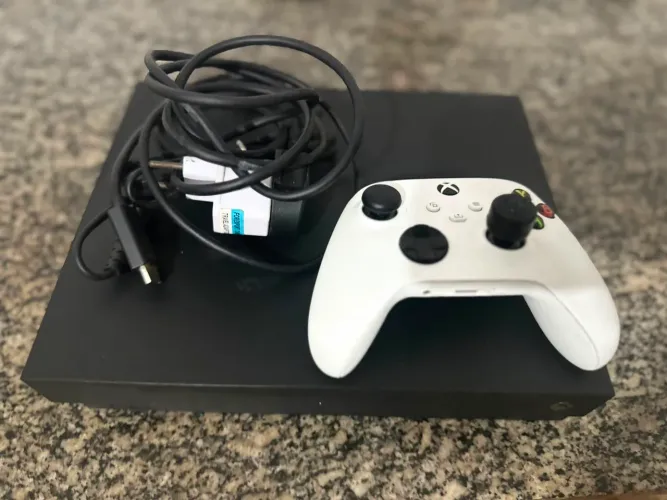 XBOX ONE X 1T