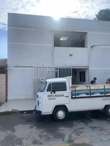Kitnet R$ 700 reais água e luz incluso