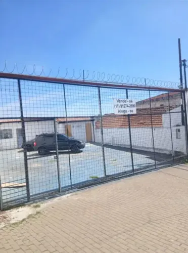 Terreno Comercial em Carapicuiba
