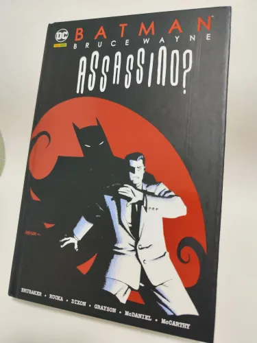 Batman Assassino e Fugitivo Kit com os 2 volumes Panini