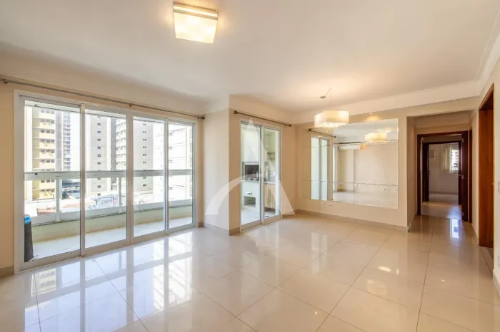 Apartamento de 3 dormitórios á venda no Cambuí em Campinas SP
