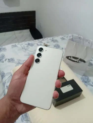 Samsung galaxy s23