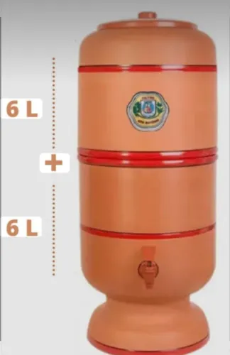 Vendo Filtro de Barro novo, acompanha 4 velas