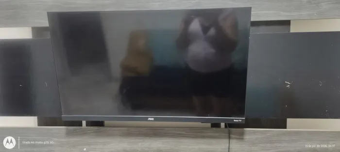 vendo tv smart Roku 32 polegadas