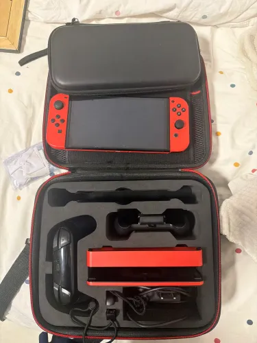 Nintendo oled com case 
