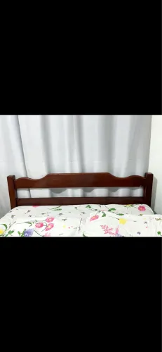 Cama de casal madeira de mogno
