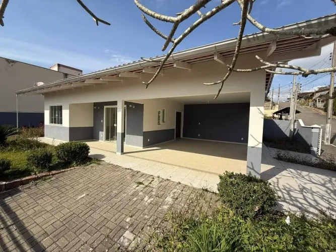 Casa ASCURRA - SC