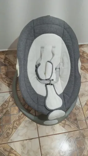 Cadeirinha de balanço