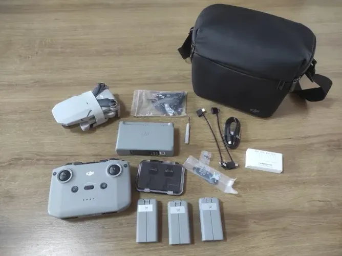 Drone DJI Mini 2 SE - Combo Fly More - Novinho