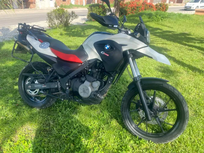 Vendo ou troco moto