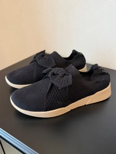 tênis arezzo preto com laço
