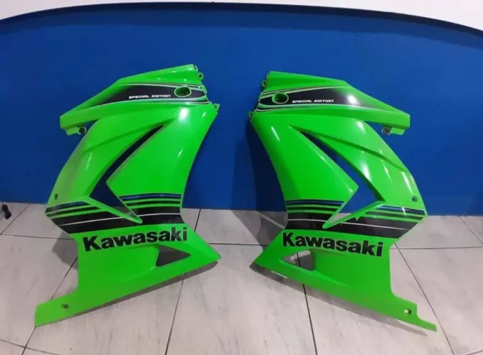 Kit carenagens originais Kawasaki Ninja 250