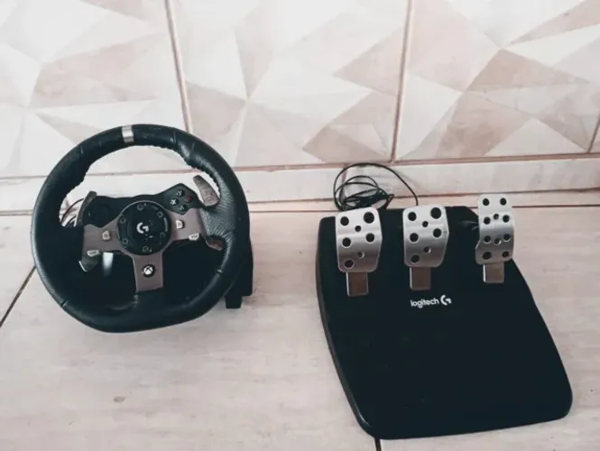 Volante Logitech g920 funcionando perfeitamente