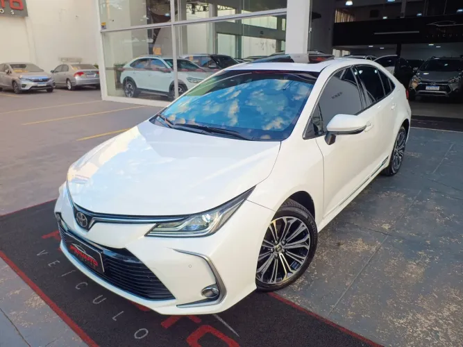 Toyota Corolla Altis 2.0 Flex 16V Aut. 2023