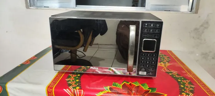 Vende-se microondas Philco 220 volts