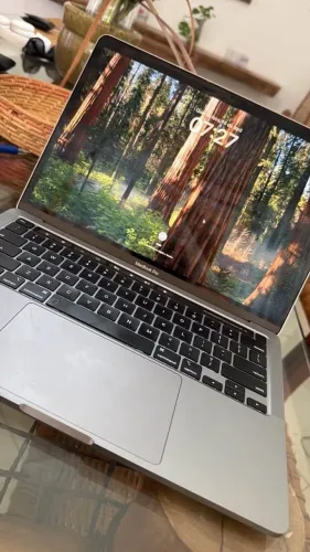 MacBook Pro M1 13" - 8GB RAM - 512GB SSD | Estado de Novo