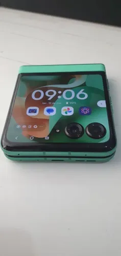 Motorola Razr 60