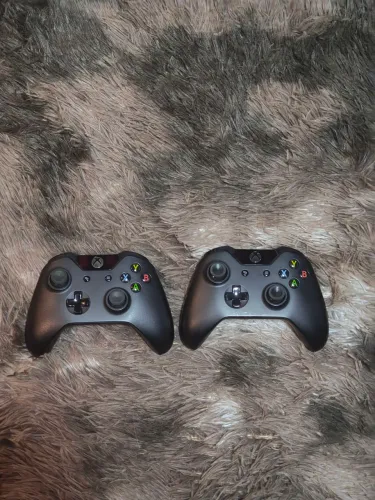 Par de Controles de Xbox One