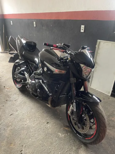 Susuki b-king 1300