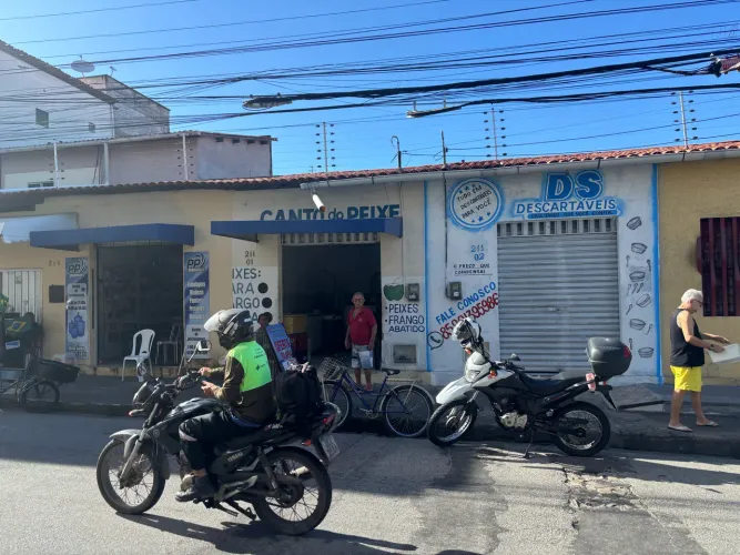 Repassa se ponto de venda de peixe 