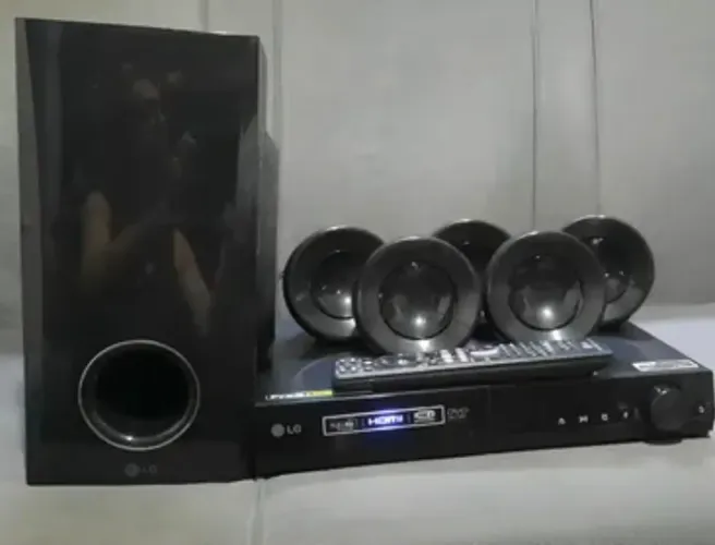 Home Theater lg dh4220 completo e com controle remoto