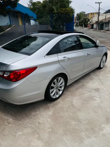 Hyundai Sonata 2.4 16V 182cv 4P Aut. 2013