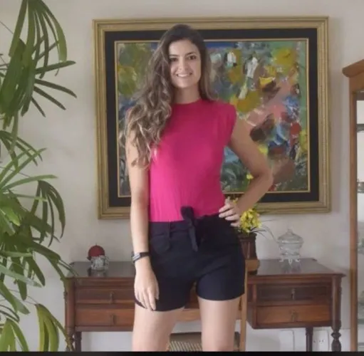 Muscle tee Pink, Amarela ou Preta