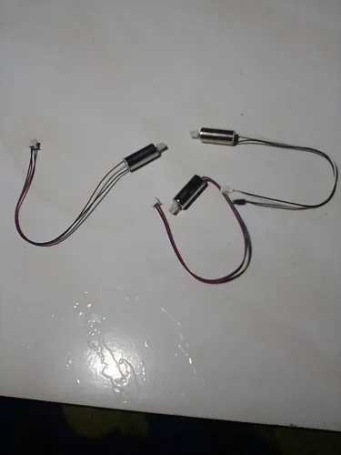 Kit de três motores com pinhão pra mini drone do s171 pro e compatíveis