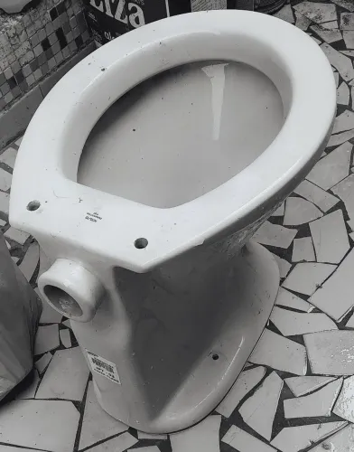 Vaso sanitário off withe