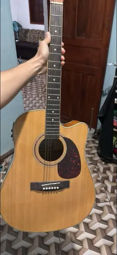 Violão Giannini eletroacústico