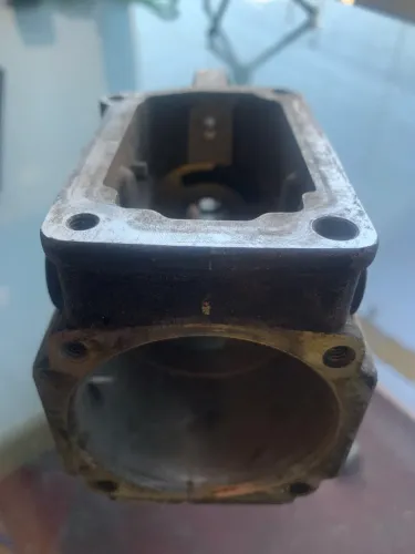 Carcaca Motor MWM bomba injetora