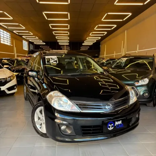 Nissan Tiida SL 1.8/1.8 Flex 16V Aut. 2012