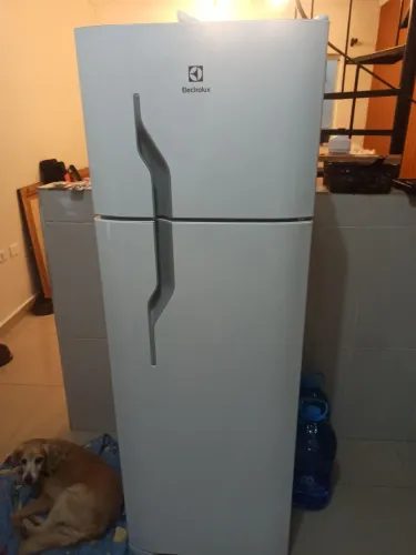 Geladeira Eletrolux 