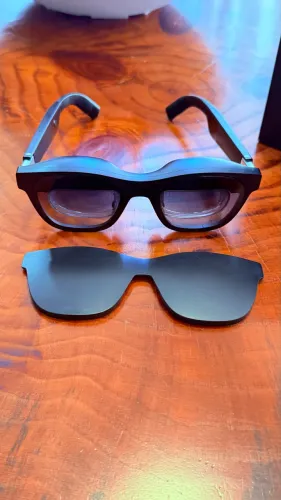 Vendo Óculos Xreal One Pro Air tela FHD, tamanho L