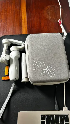 ? Vendo Zhiyun Smooth-Q4 + Acessórios | Excelente Estado