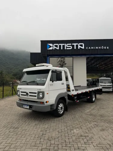 Vw 9-150 Delivery 2011 - Plataforma de 6m - apenas 352 mil km