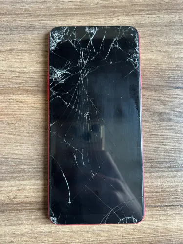 Celular A20 quebrado