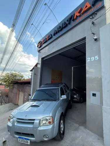 Nissan Frontier Se/se Strik/one CD 4X4 2.8 Dies 2004