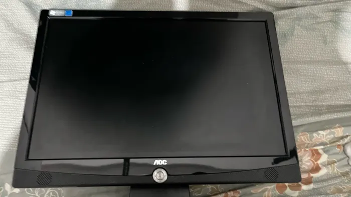 Monitor AOC 17? polegadas 60hz