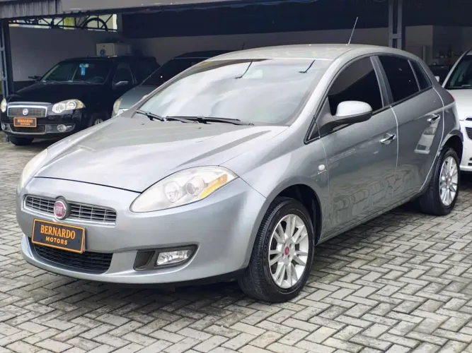 Fiat Bravo Absolute Dualogic 1.8 Flex 16V 5P 2012