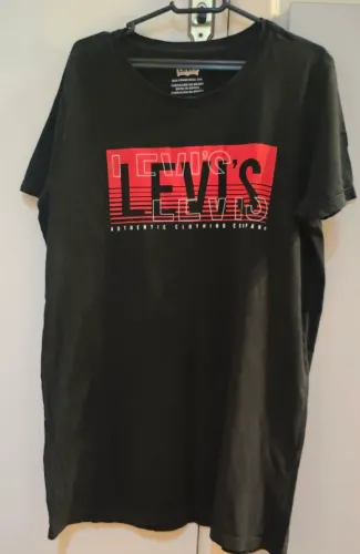 Camiseta Levi's Masculina - Tam P