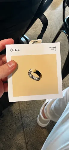 Oura Ring 5 Gold! Novo, lacrado! (Tamanho 8)