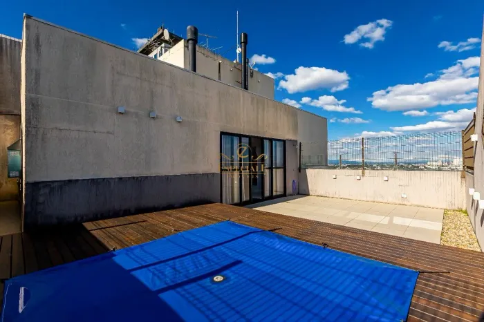 COBERTURA TRIPLEX MOBILIADA PARA LOCAÇÃO NO ALTO DA GLÓRIA | 4 SUÍTES E 3 VAGAS