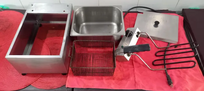 Fritadeira 5 litros Metalcubas 220V