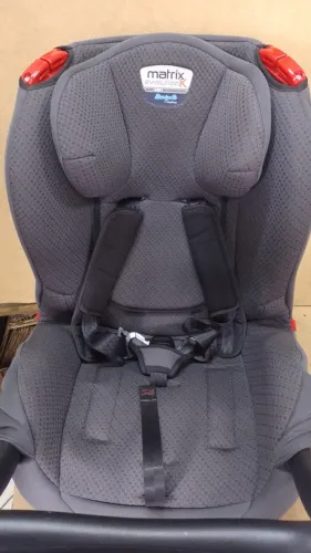 Cadeirinha para Carro Burigotto Matrix Evolution K Preta Completa 0 a 25kg